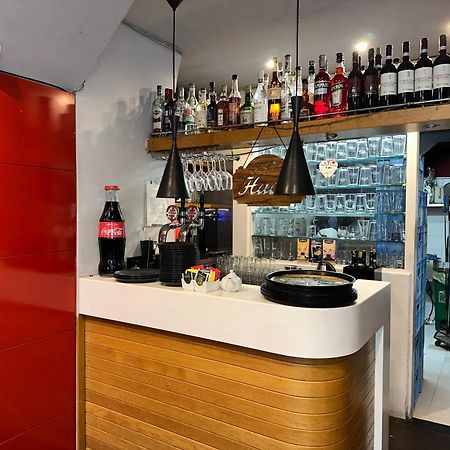 Relais Piazza Vittoria Bed & Breakfast Napoli Bagian luar foto
